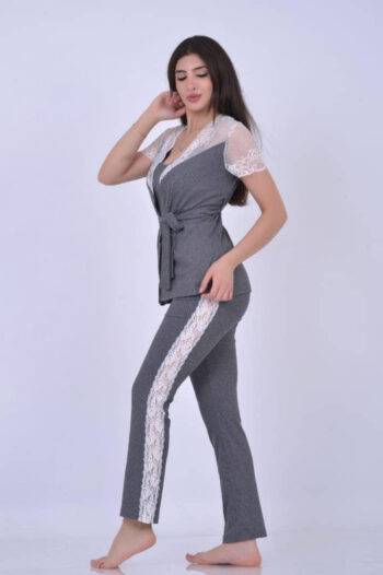 بيجاما ريب دانتيل 3 قطع ✨