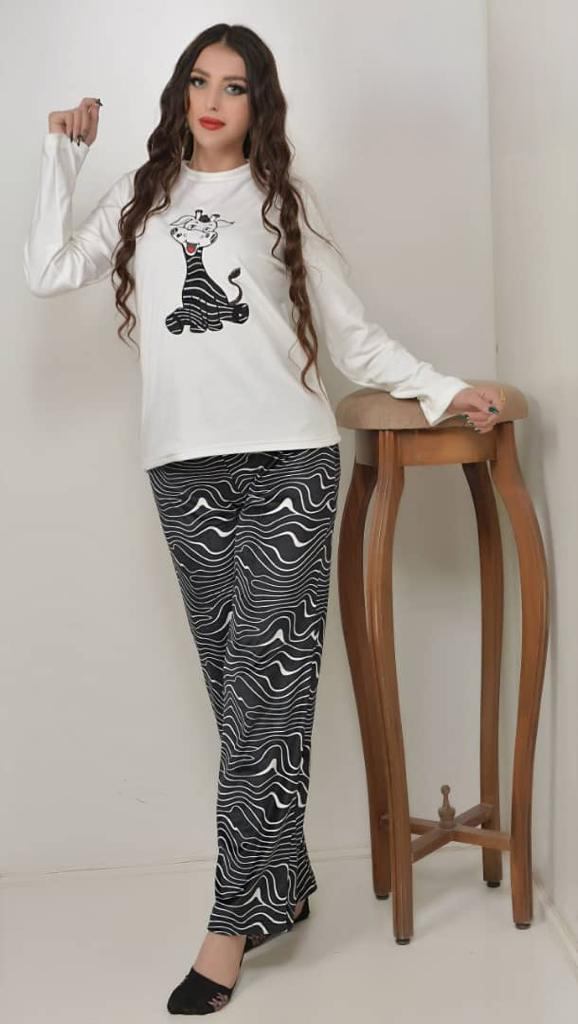 بيجامه مخمل زيبرا