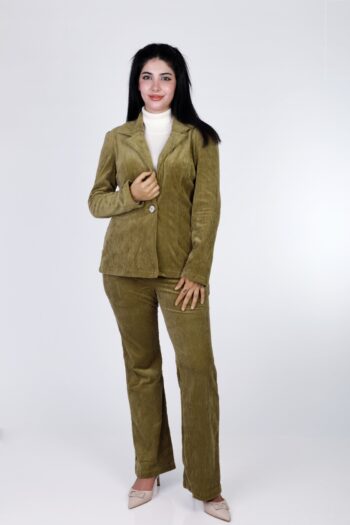 بدلة نسائية عصرية بثلاث قطع – متوفرة بعدّة ألوان